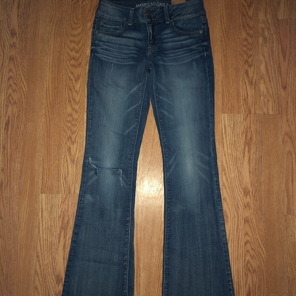 NWT American Eagle Artist Jeans Size 4 Reg - Picture 2 of 10
